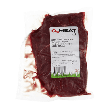 Vacuum-sealed Angus beef knuckle