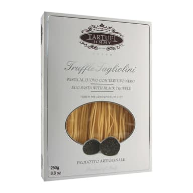 Makaronai su kiaušiniais ir juodaisiais trumais TAGLIOLINI