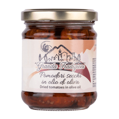Dried tomatoes in olive oil