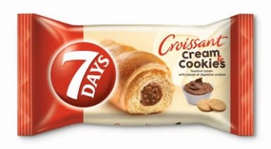 Croissant 7 DAYS, with hazelnut filling and cookie pieces, 60 g