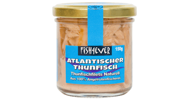 Striped tuna fillet in its own juices