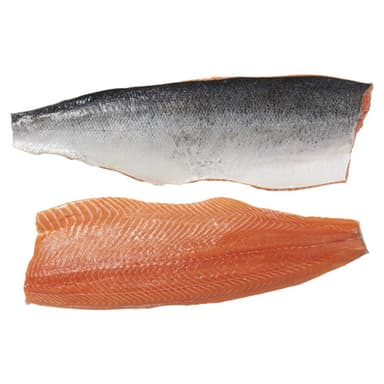 Salmon fillets, skin on, fresh, in vacuumized, D-Trim, 1,4+kg.