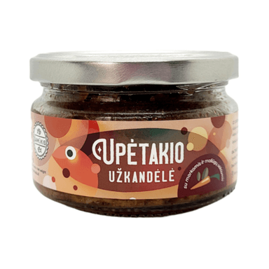 Upėtakio užkandėlė su morkomis ir moliūgų sėklomis