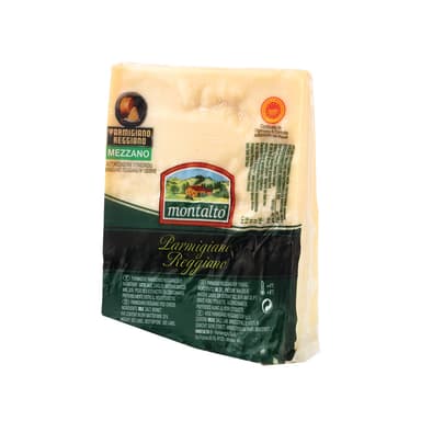 Hard cheese MONTALTO Parmigiano Reggiano Mezzano, DOP, ~800 g