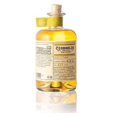 Liqueur PAKRUOJO DVARO, thyme with honey and saffron, 42 %, 0,5 l