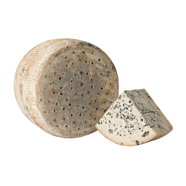 CAPRIZIOLA blue cheese made from goat's milk, aged 70 days.