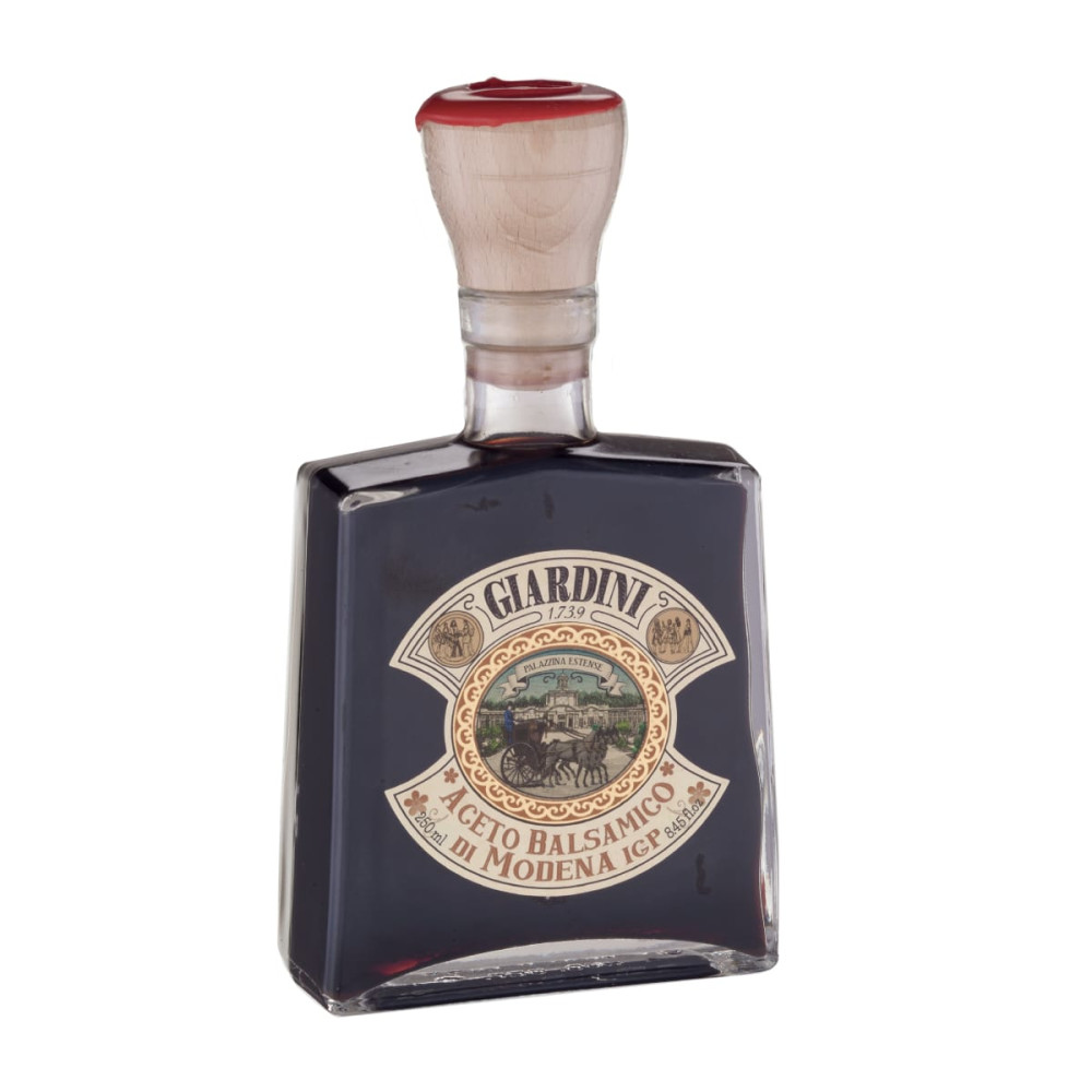 Modena balsamic vinegar PGI, aged 4 years.