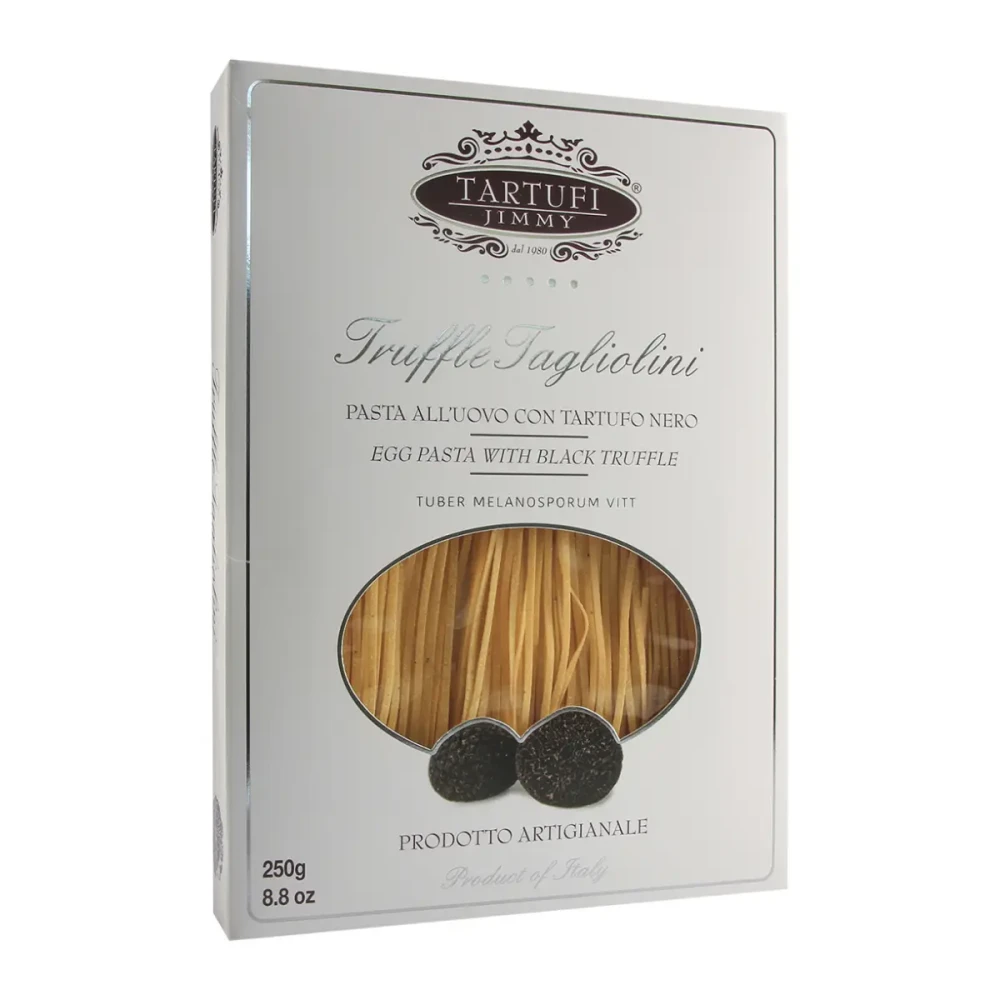 Makaronai su kiaušiniais ir juodaisiais trumais TAGLIOLINI