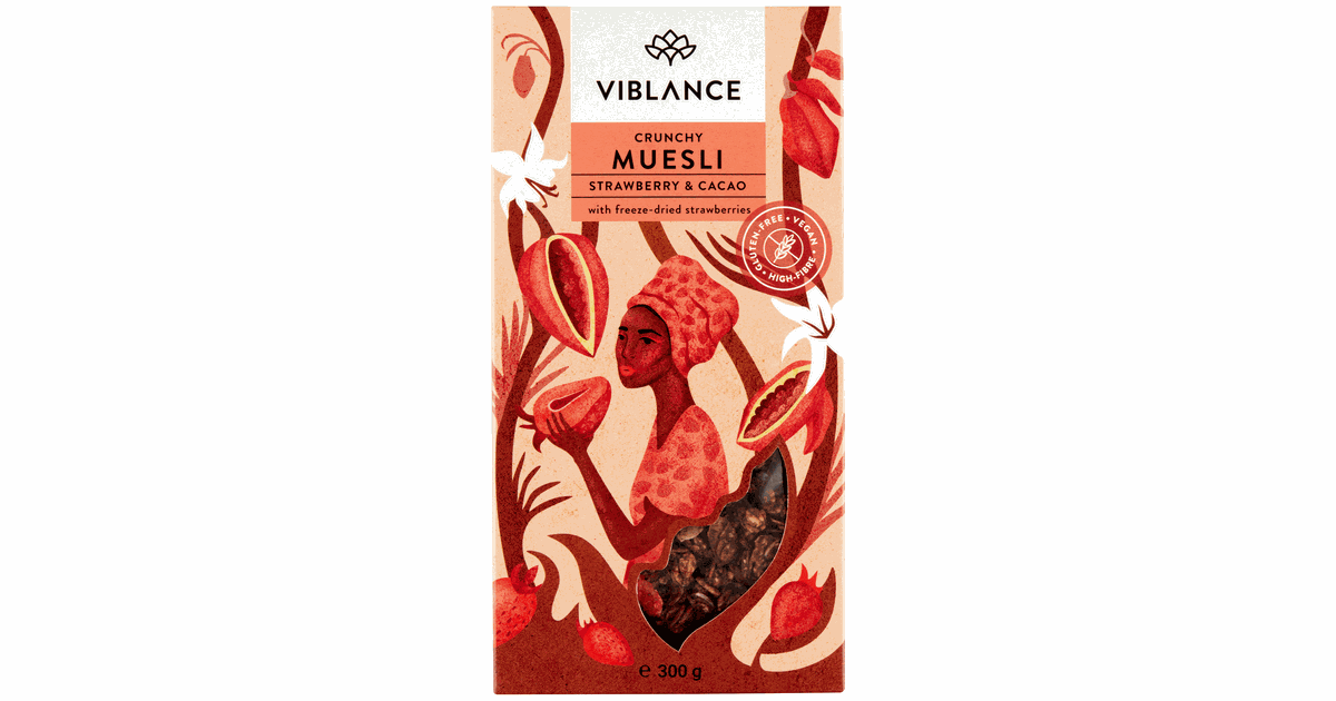 Crispy dry breakfast cereal with strawberries and cocoa