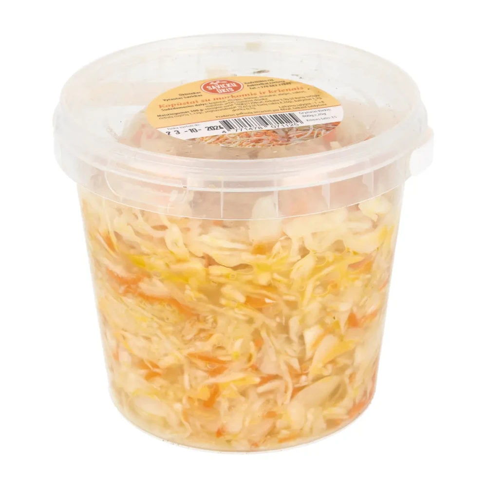 Kopūstai su morkomis ir krienais, SAVICKŲ ŪKIS