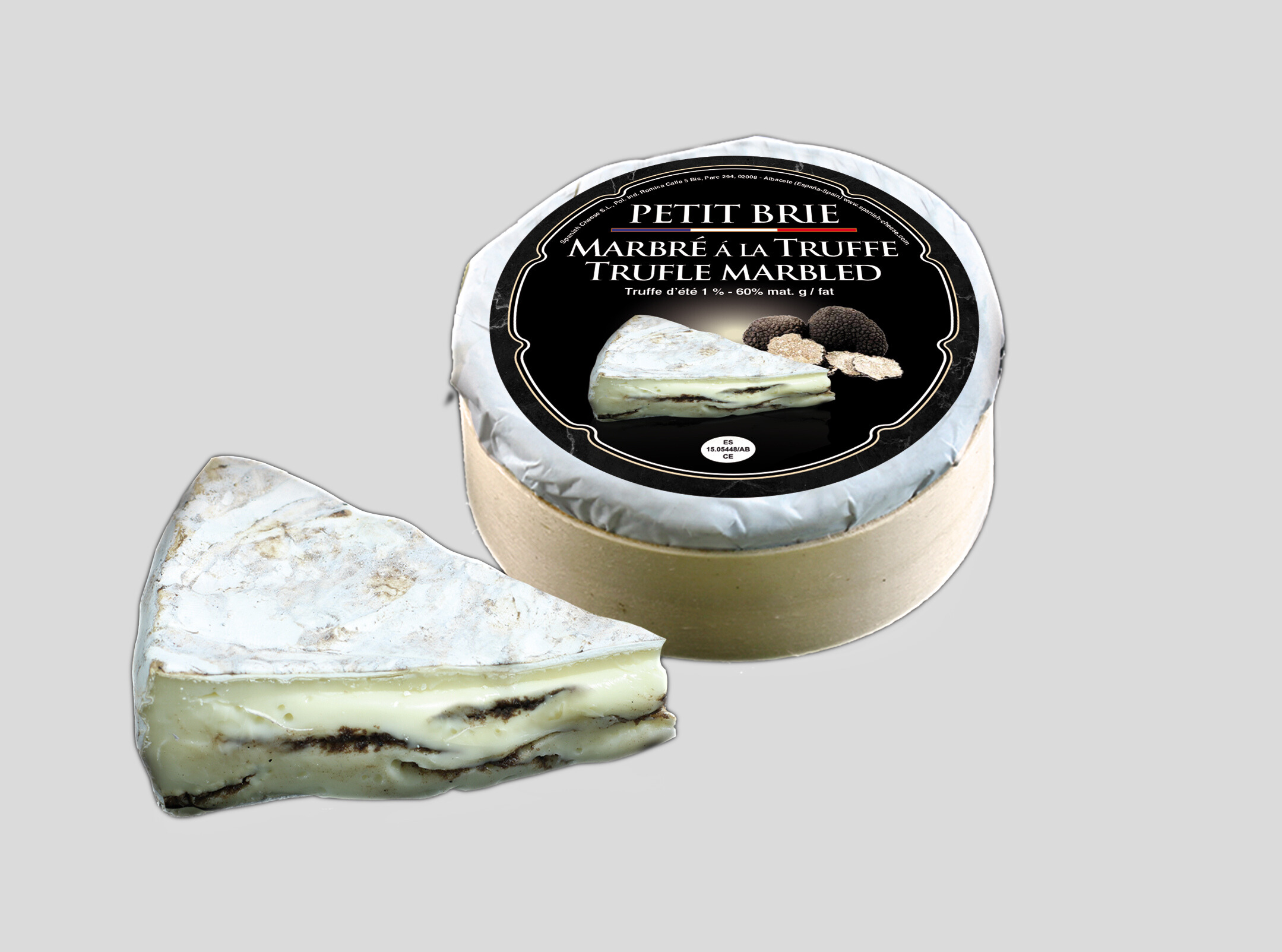 Moldy Brie cheese CREMEUX with truffles, 200 g