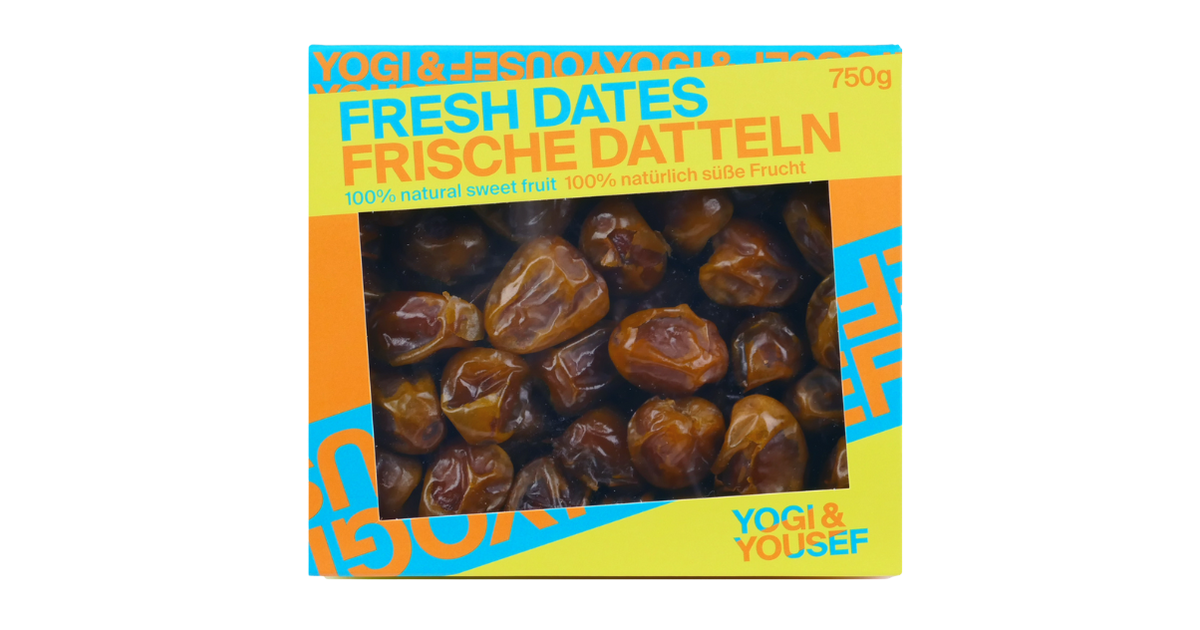 Fresh soft dates with pits